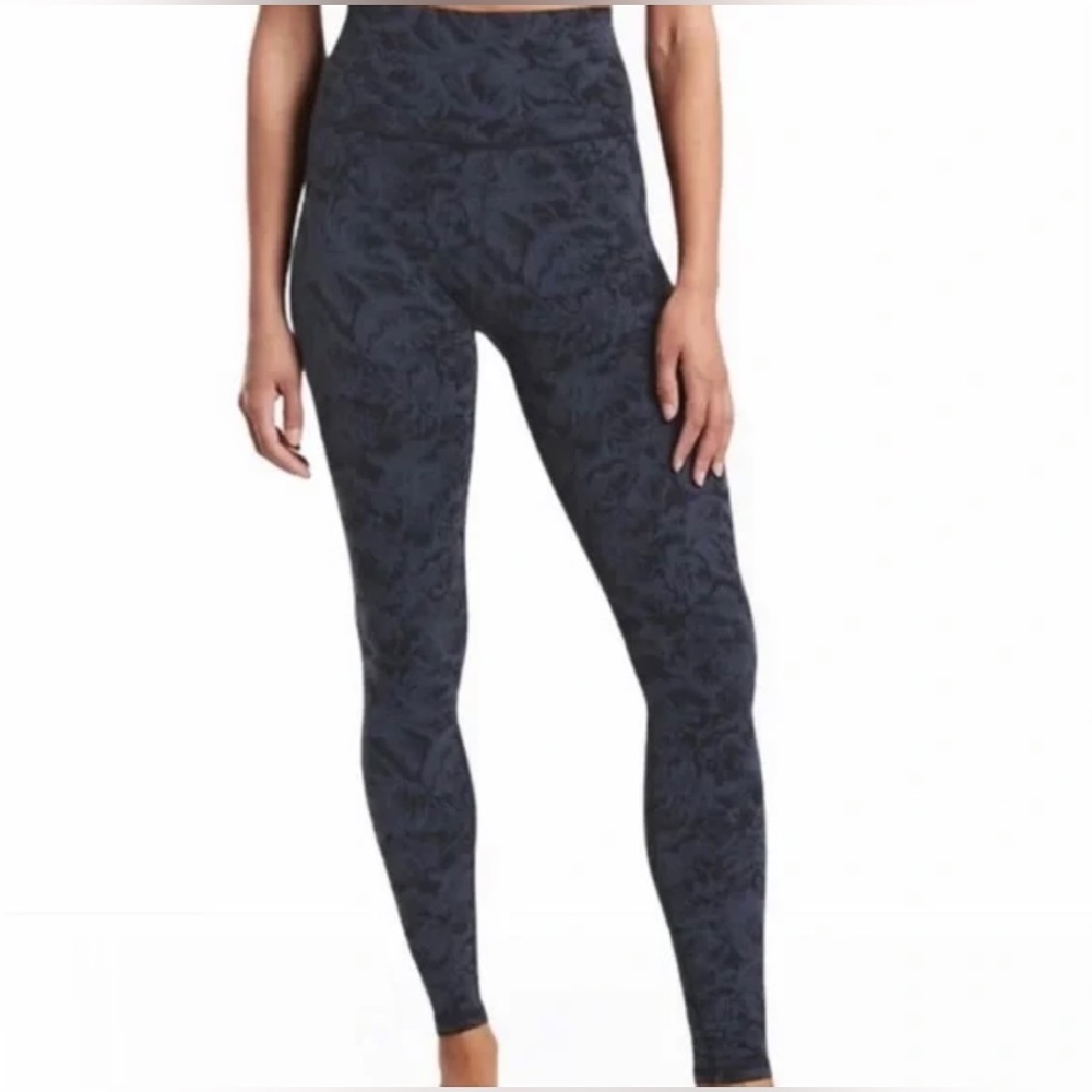 Athleta Elation Textured Tight Tall Frosted Floral Black/Blue Legging Tight